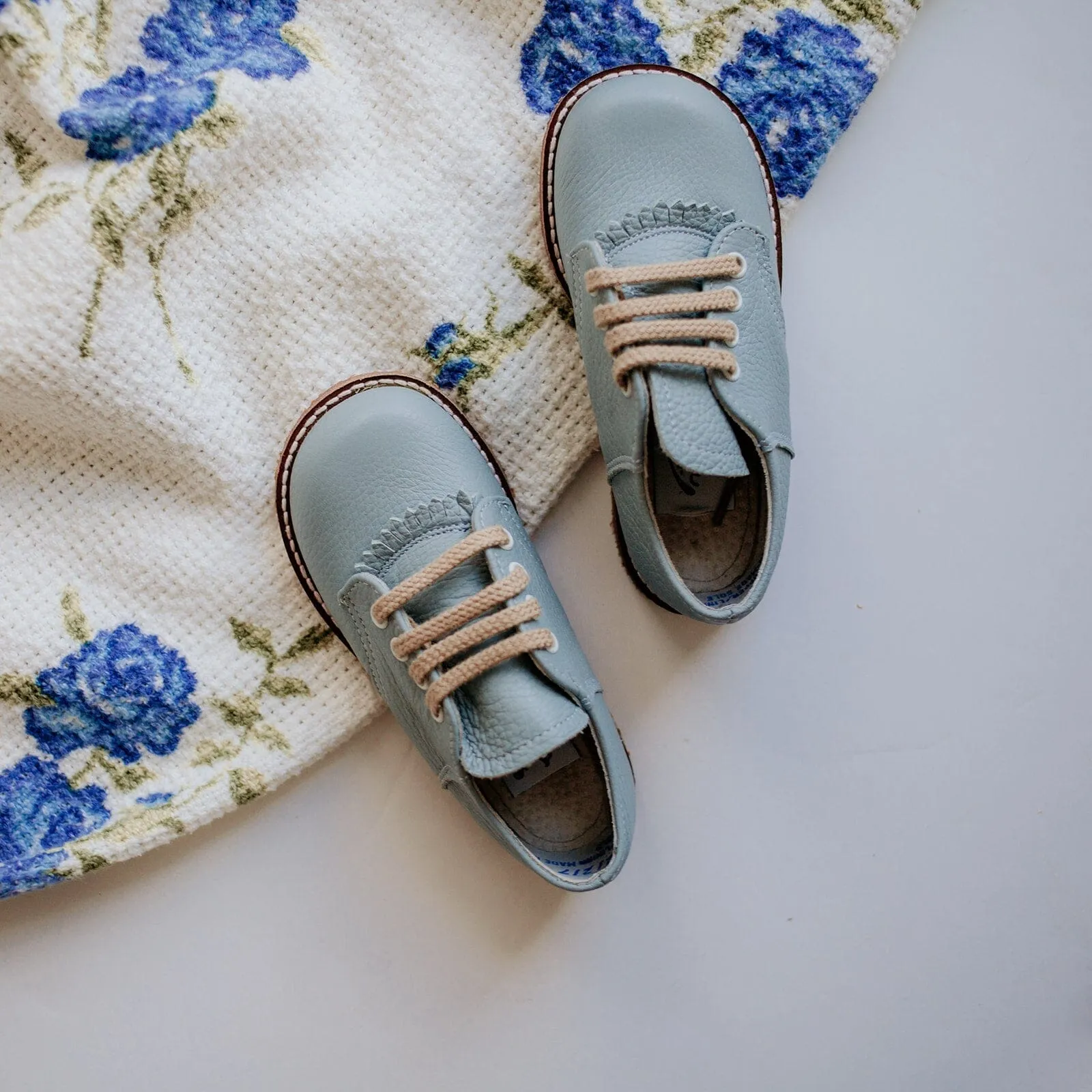 Artie Saddle | Pale Blue