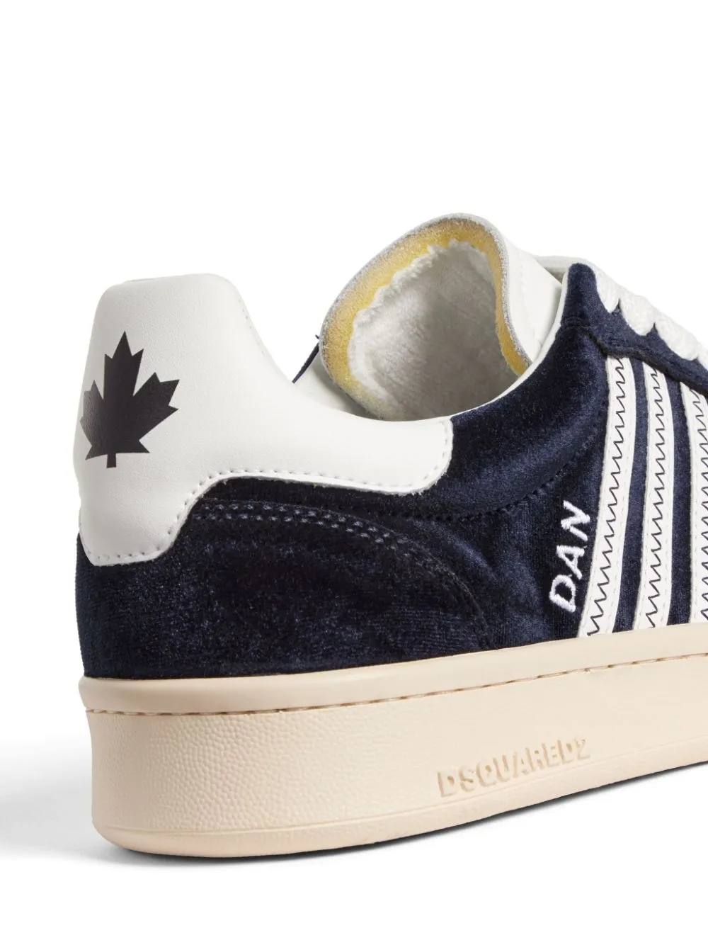 Boxer velvet low-top sneakers